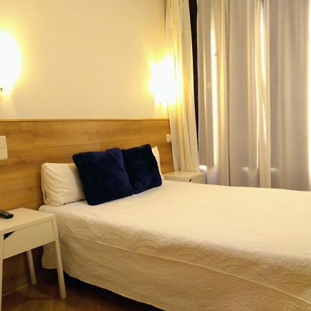 Hostal Nersan2 Madrid Exterior foto