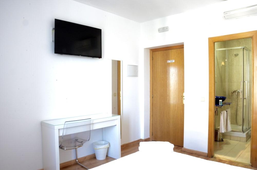 Hostal Nersan2 Madrid Exterior foto